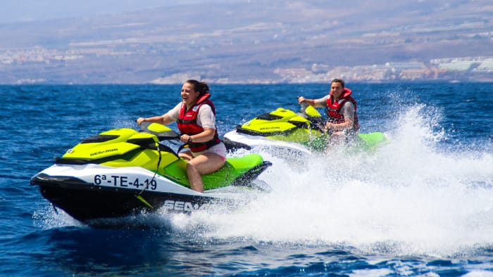 Photos de participants à un safari en jet ski à Tenerife